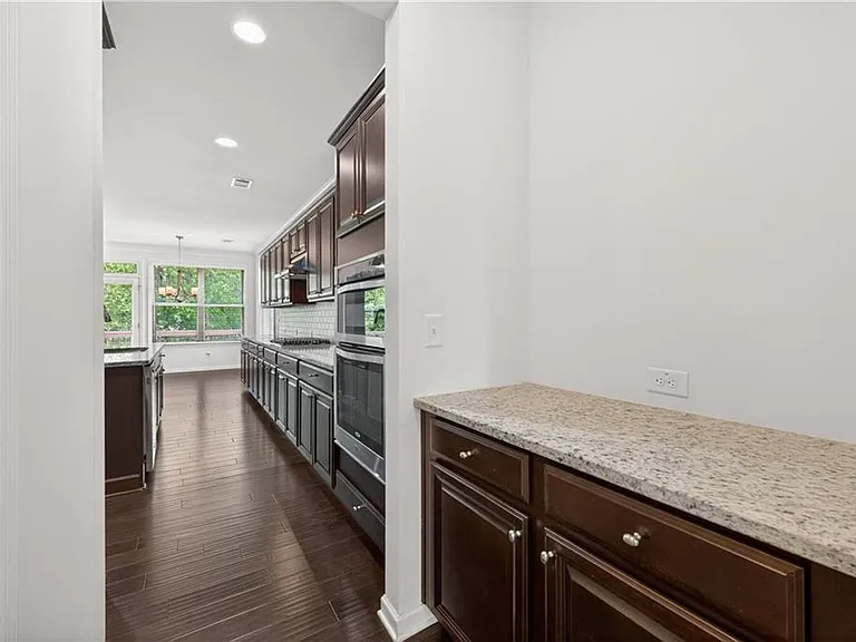 1020 Kendall Grove Ct — Photo 5