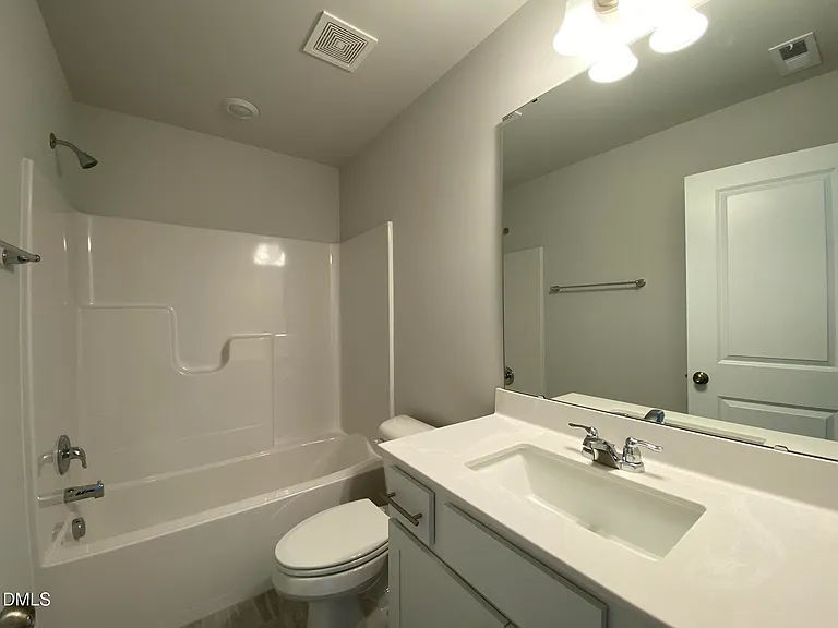 1149 Matterhorn Dr — Photo 34