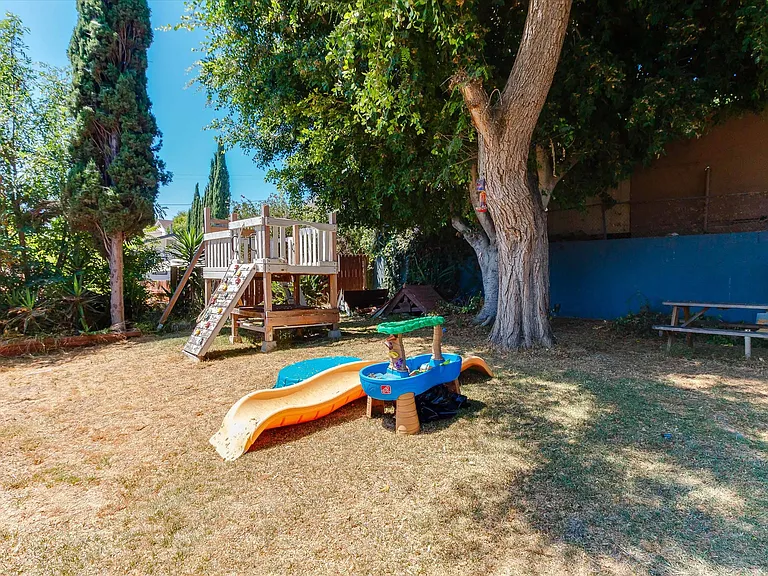 6108 Springvale Dr — Photo 9