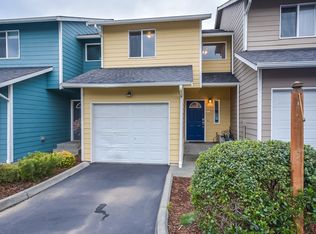 563 Kettle St #D3, Oak Harbor, WA 98277