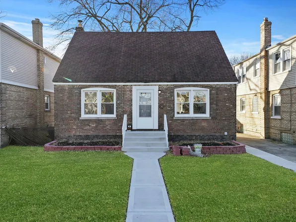 5252 S Neenah Ave, Chicago, IL 60638