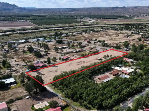 2717 Wildwind Rd, Las Cruces, NM 88007