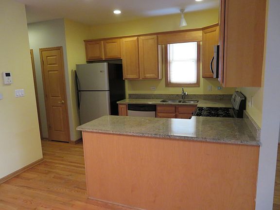 4th image of 6412 S Central Ave #3