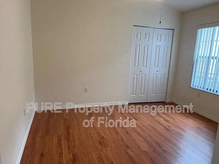3936 NE 21st Ln — Photo 17