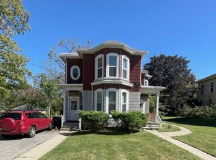 163 N Prairie St, Whitewater, WI 53190