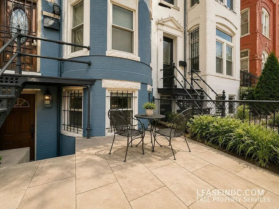 2 bed, 740 sqft, $2,000 — Photo 2