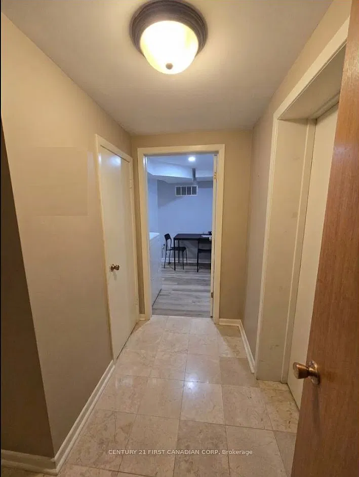 2 bed, $2,300 — Photo 4