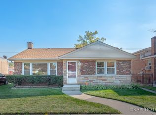 315 E 90th St, Chicago, IL 60619