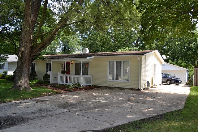 1st image of 1425 Robinwood Dr