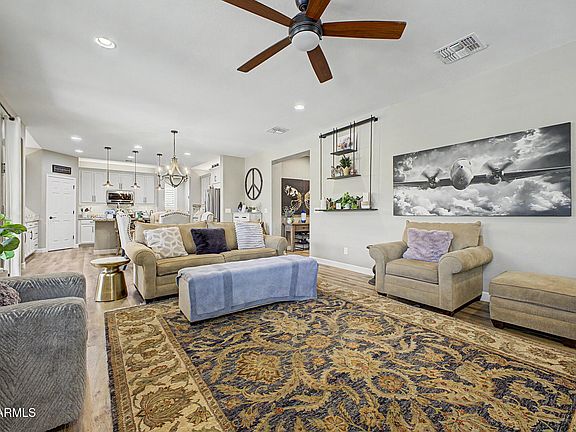 5th image of 10053 E TARRAGON Avenue