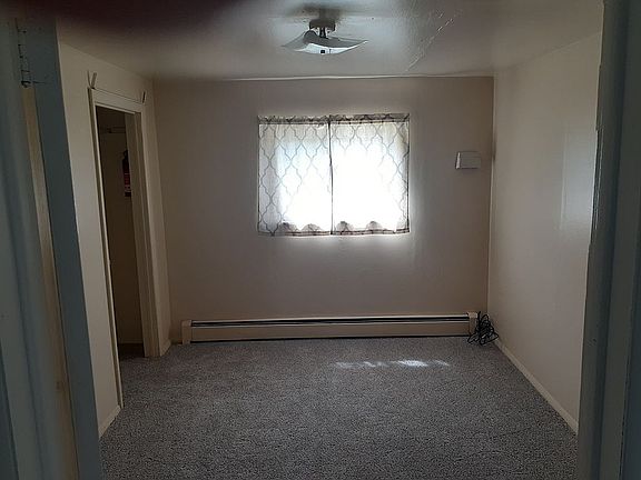 2nd image of 420 Ida St