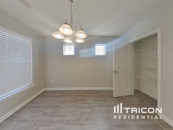 3rd image of 166 Cobbler Cove Dr
