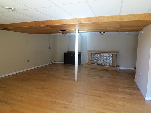 3rd image of 138 Brooke St