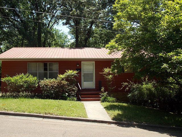 1st image of 408 Vivian St