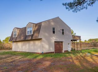 2203 Perrin Creek Rd, Hayes, VA 23072