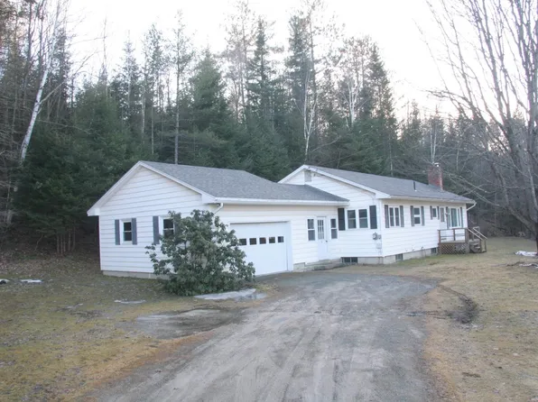 4 Cortland Hill Road, Waterford, VT 05819
