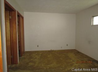 1912 S Whittier Ave, Springfield, IL 62704
