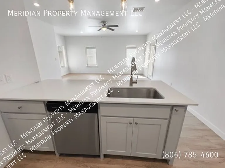 5606 Lehigh St — Photo 11