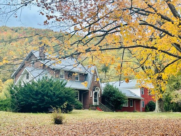 Big Stone Gap Real Estate Big Stone Gap Va Homes For Sale Zillow