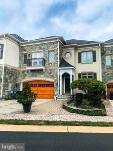 18385 Eagle Point Sq, Leesburg, VA, 20176