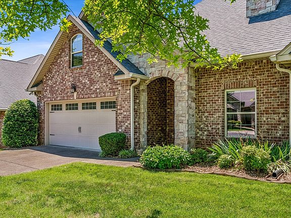 4th image of 112 Silverstone Ln