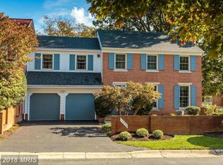 10275 Gainsborough Rd, Rockville, MD 20854