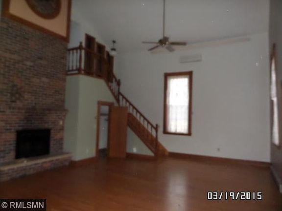 4th image of 630 Pacific Ave W