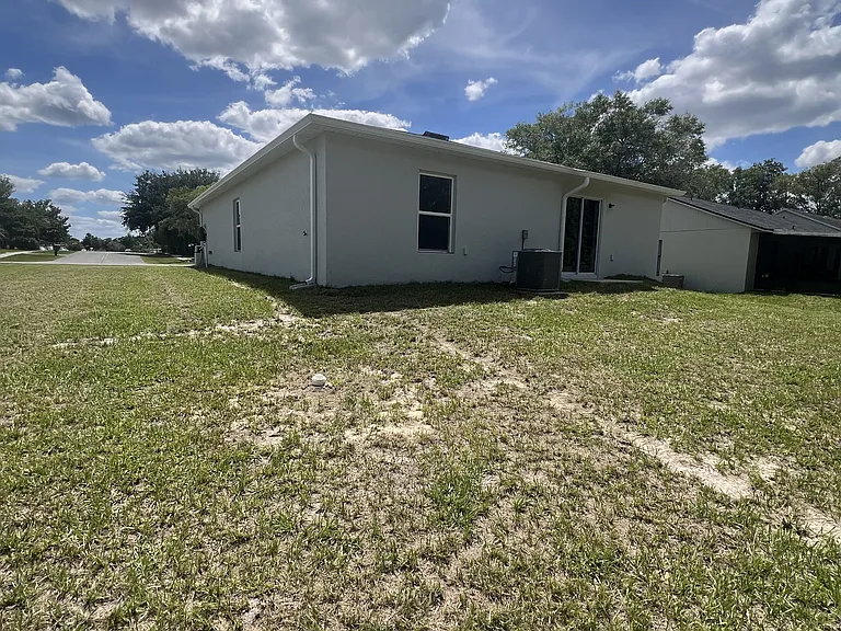 14241 SW 34th Terrace Rd — Photo 19