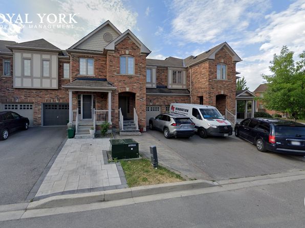 49 Coranto Way #2, Vaughan, ON L4H 3L9