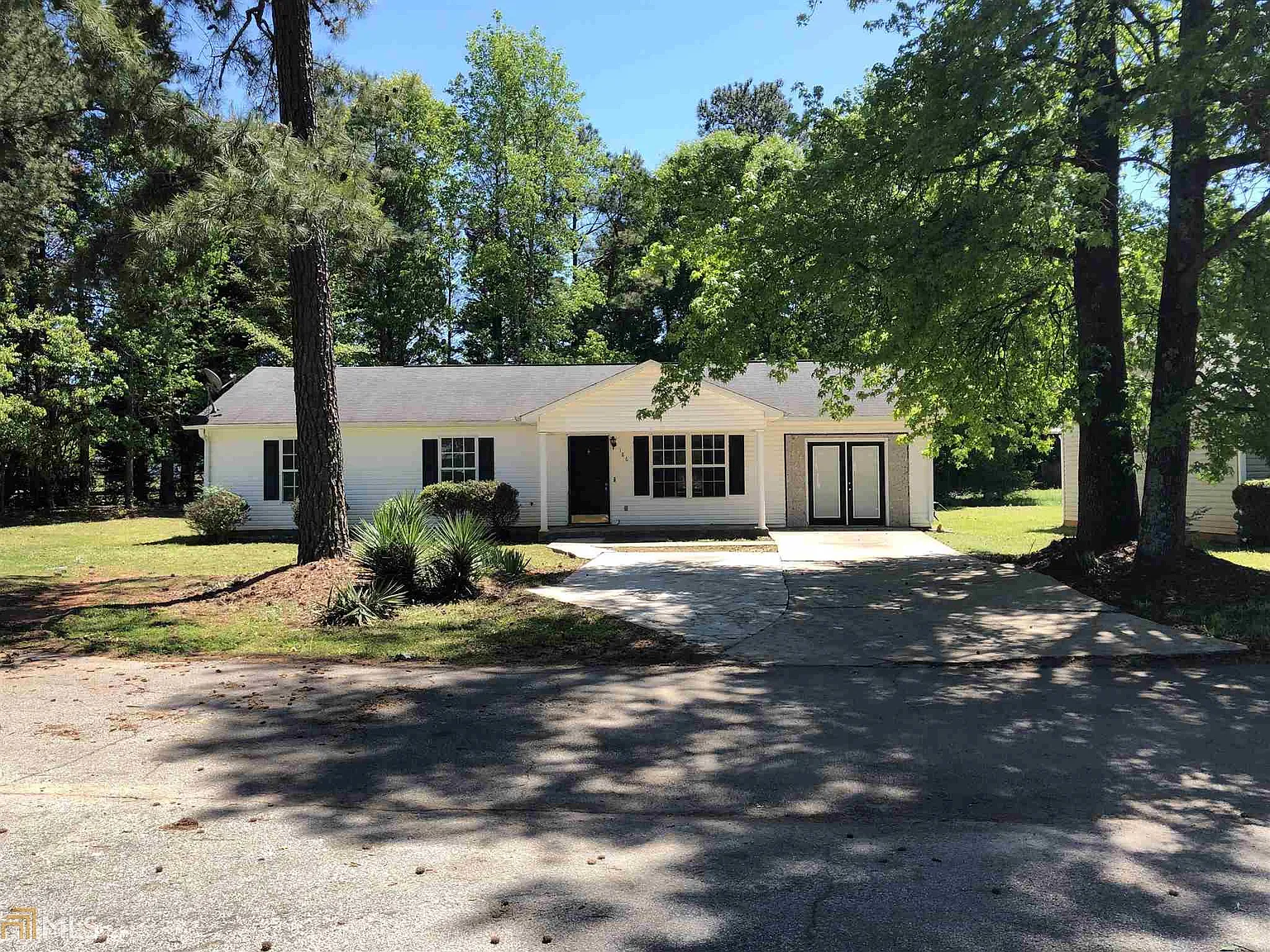 186 Sherwood Ct photo 1