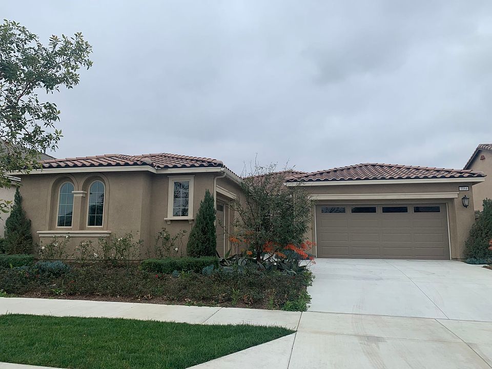 1st image of 3164 E Pastime St