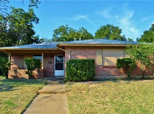 6713 Normandy Rd, Fort Worth, TX 76112