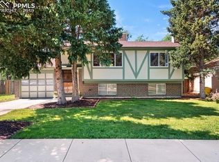 3717 Surrey Ln, Colorado Springs, CO 80918