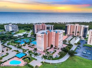 21 Bluebill Ave APT 1001, Naples, FL 34108