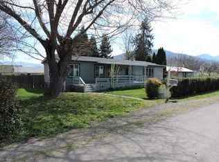 6415 Frost Ln, Talent, OR 97540