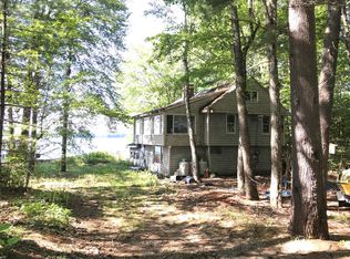 37 Shore Rd, Raymond, ME 04071