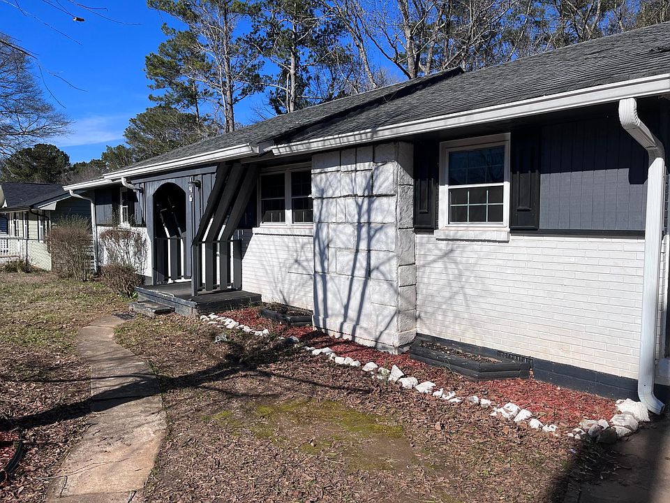 2nd image of 146 Andover Dr