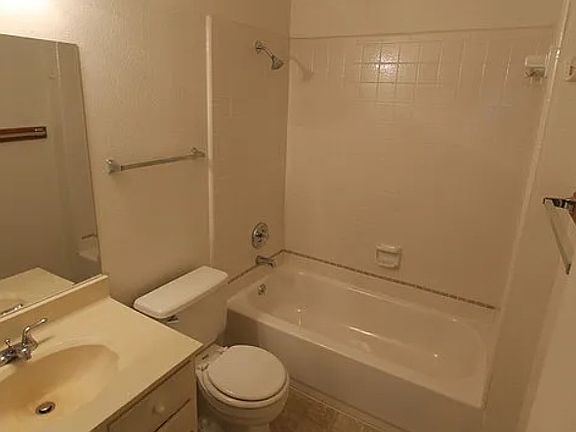 2nd image of 4071 Gallery Sun Dr