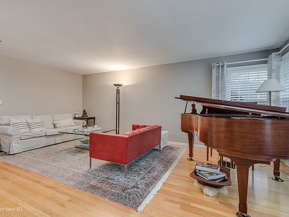 3rd image of 9511 Oriole Ave