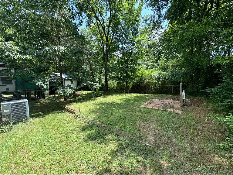 19218 Autumn Dr — Photo 12