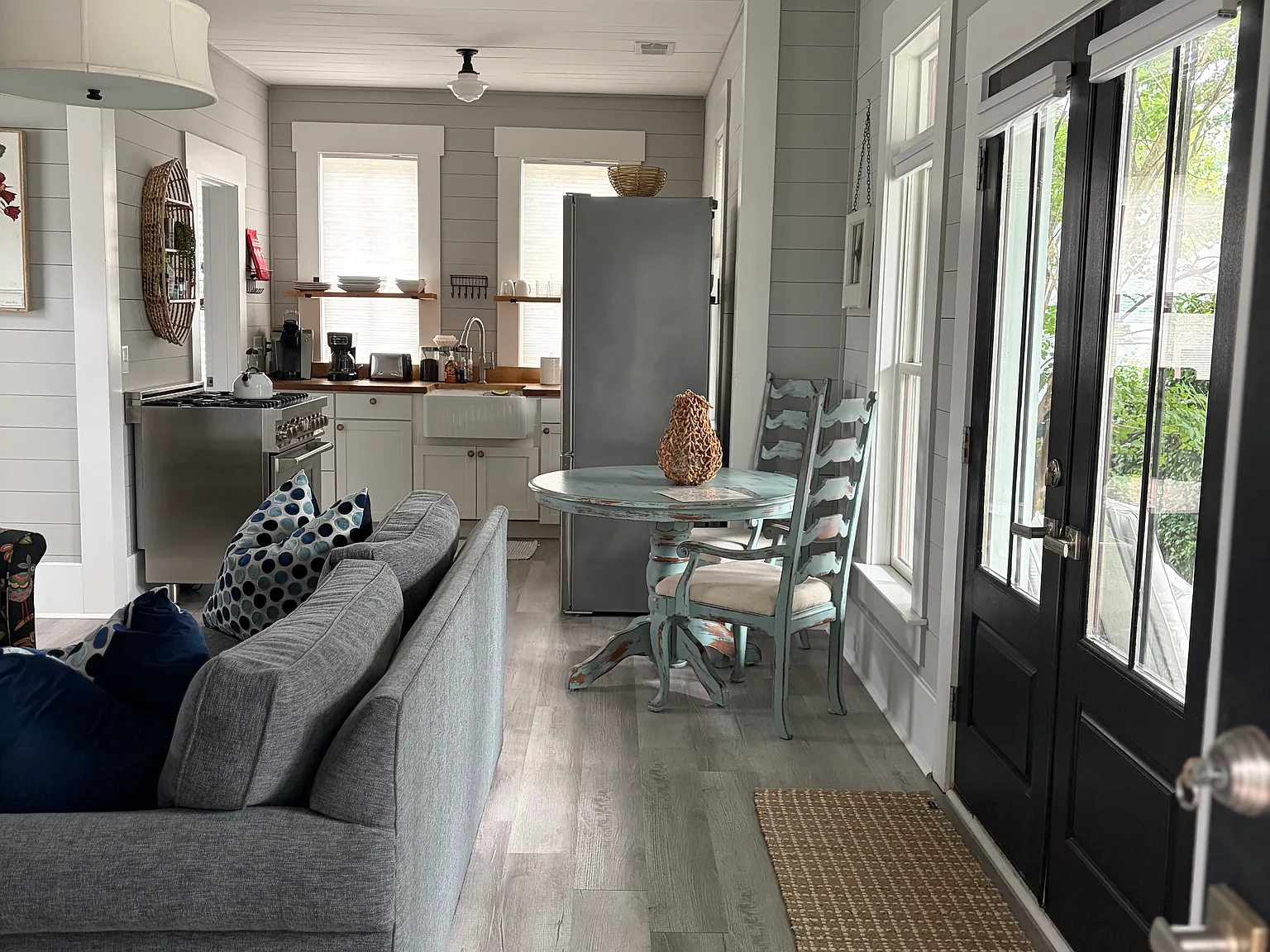 1 bed, 1000 sqft, $1,600 — Photo 3