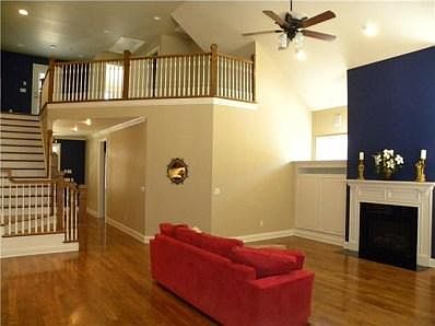 4th image of 117 Gladstone Ln
