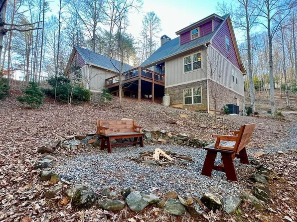 757 Mining Gap Conn, Young Harris, GA 30582