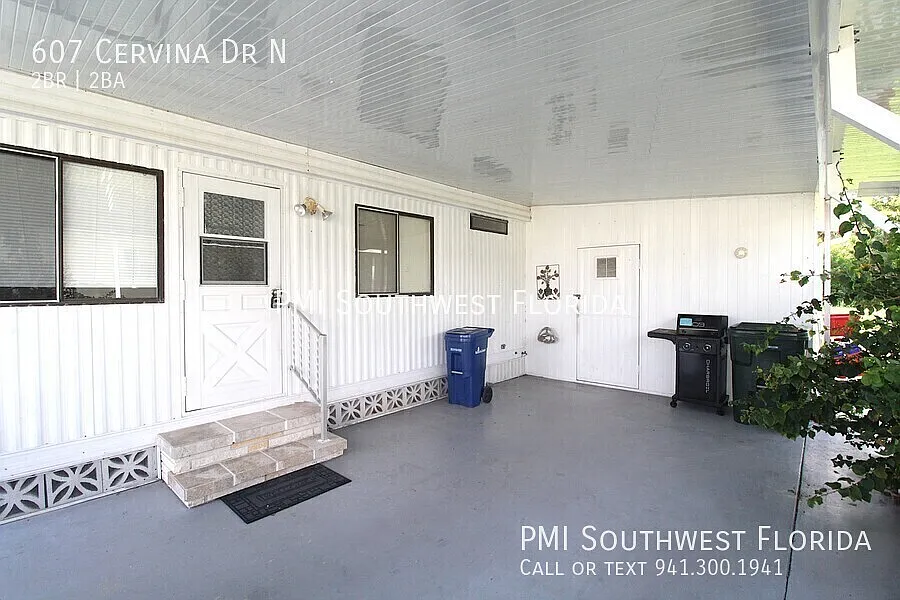 Furnished 2/2 Mobile Home in 55+ Venice Community! — Photo 3