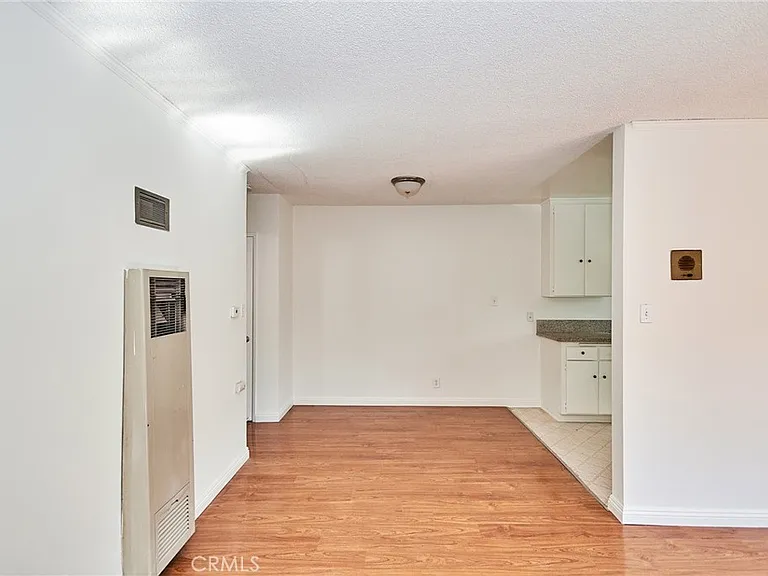 1024 S Atlantic Blvd #16 — Photo 2