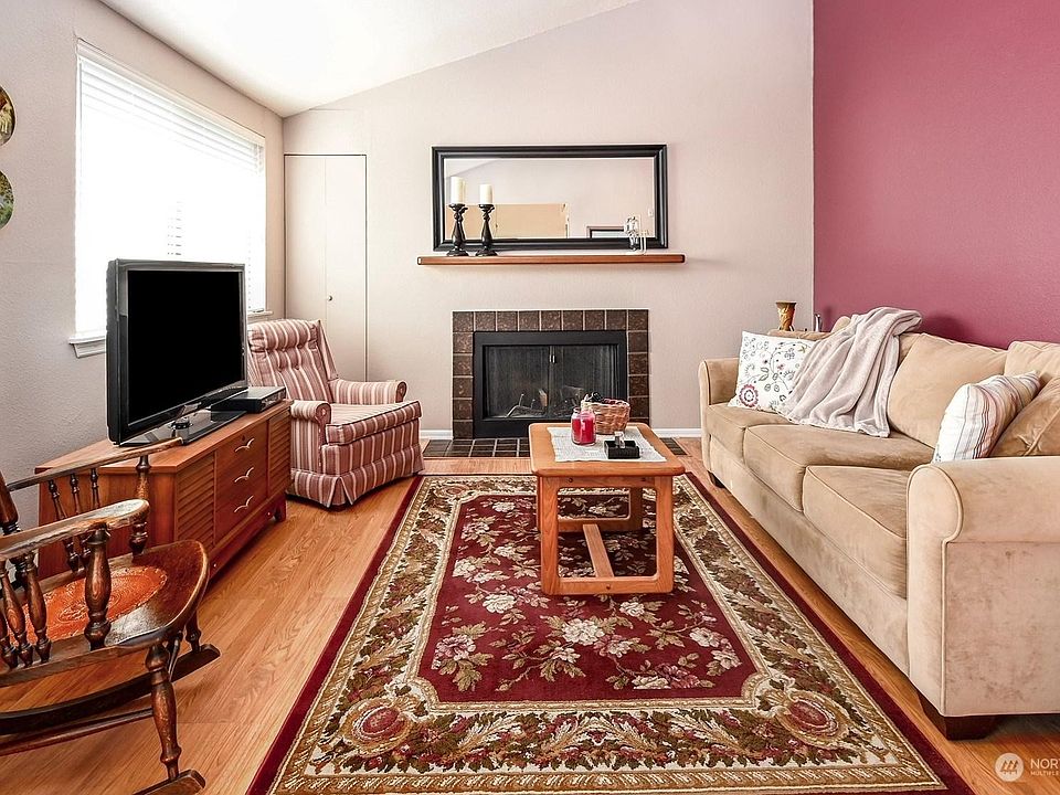 1st image of 4812 S 187th Pl APT B103