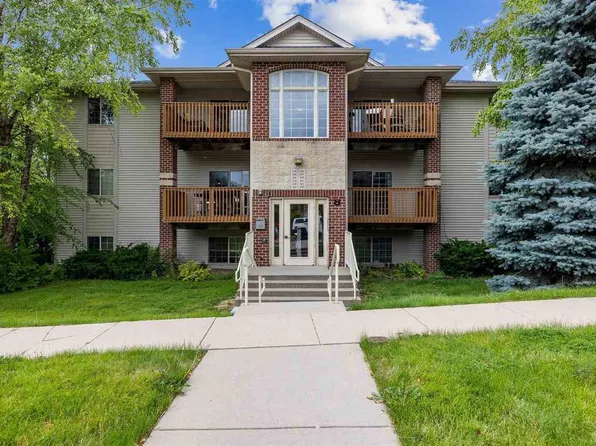 333 Camden Rd, Iowa City, IA 52245