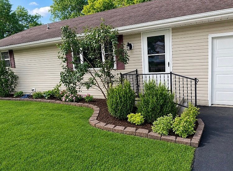 1st image of 5389 Maple Grove Ave