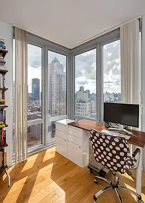 Sold by Real Easy LLC | media 4