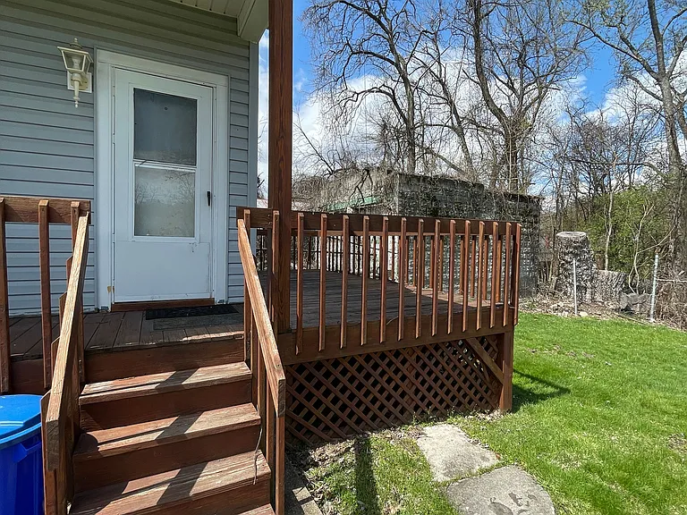 1367 Montezuma St — Photo 4